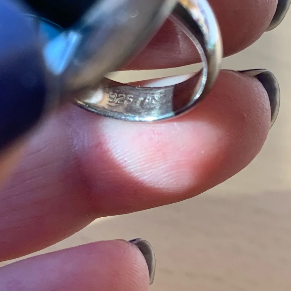 VINTAGE LARGE BLACK STONE RING 925 STERLING SILVER STATEMENT